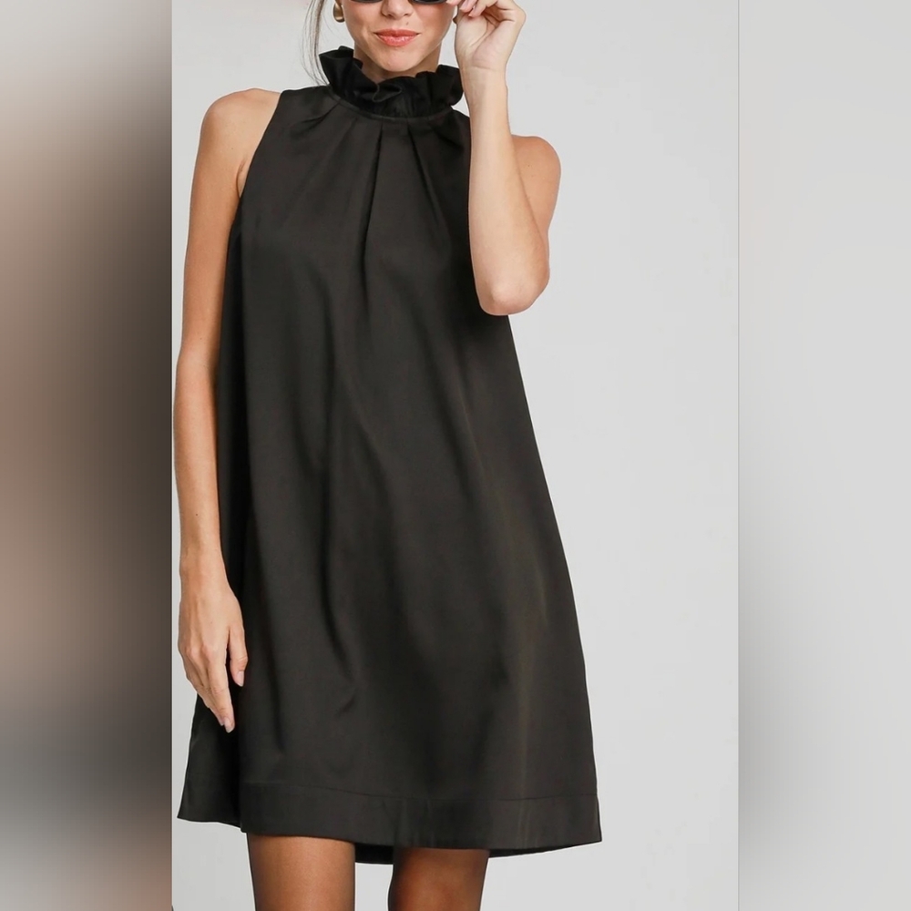Elegant Black Sleeveless Dress